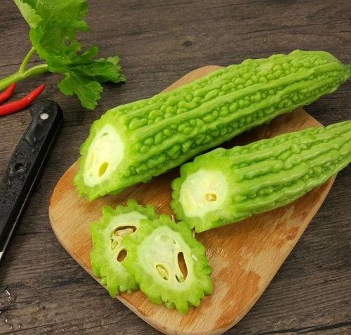 网红博主吃瓜有哪些,揭秘网红博主吃瓜背后的秘密与现象